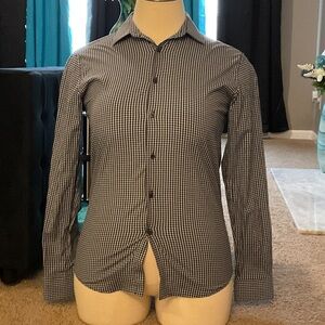 Lucky Brand Men's Black and White Gingham Button-Down Shirt
